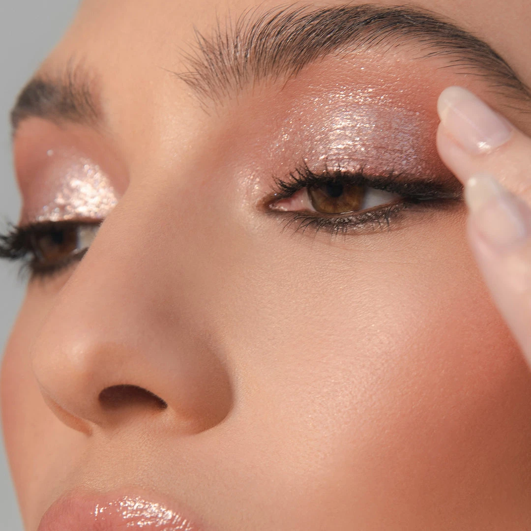 11:11 Eye Shadow Palette - Image 3