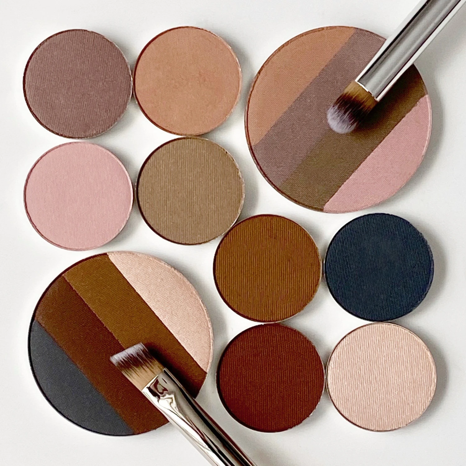 Refillable The Quadrant Eyeshadow Quad - Image 11