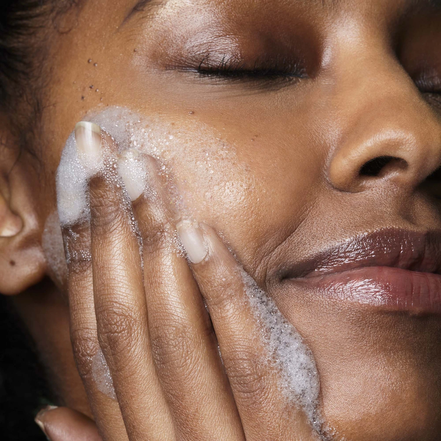 SUPERKIND Softening Cleanser - Image 3