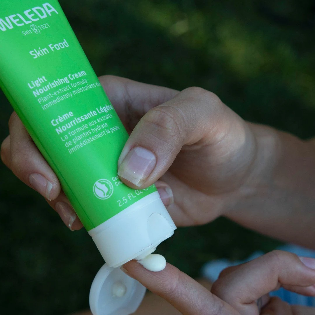 Weleda Skin Food Light - Image 2